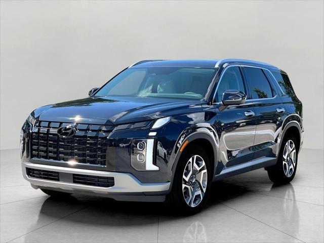 2025 Hyundai PALISADE Vehicle Photo in Green Bay, WI 54304