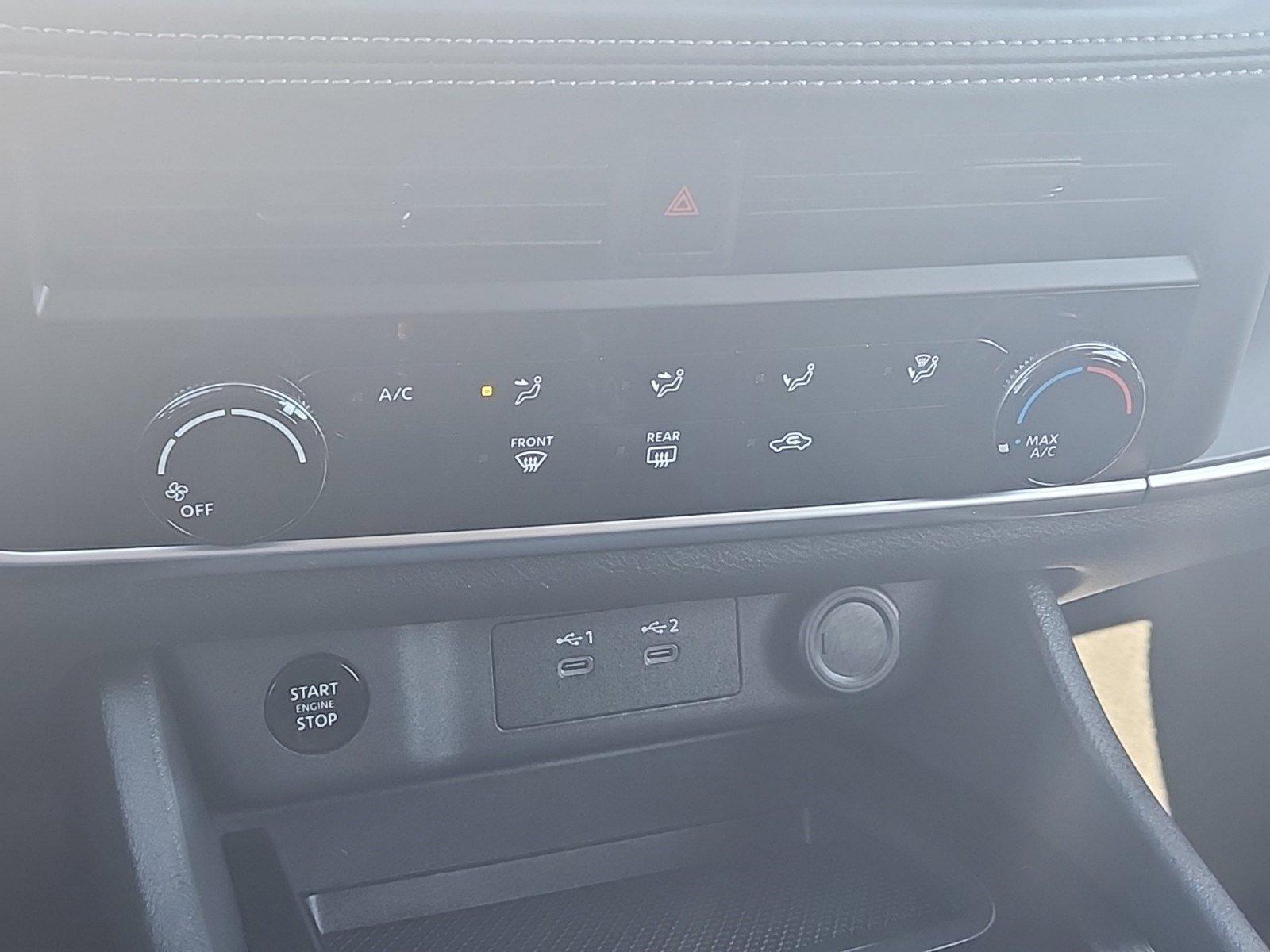 2024 Nissan Rogue Vehicle Photo in Albuquerque, NM 87110