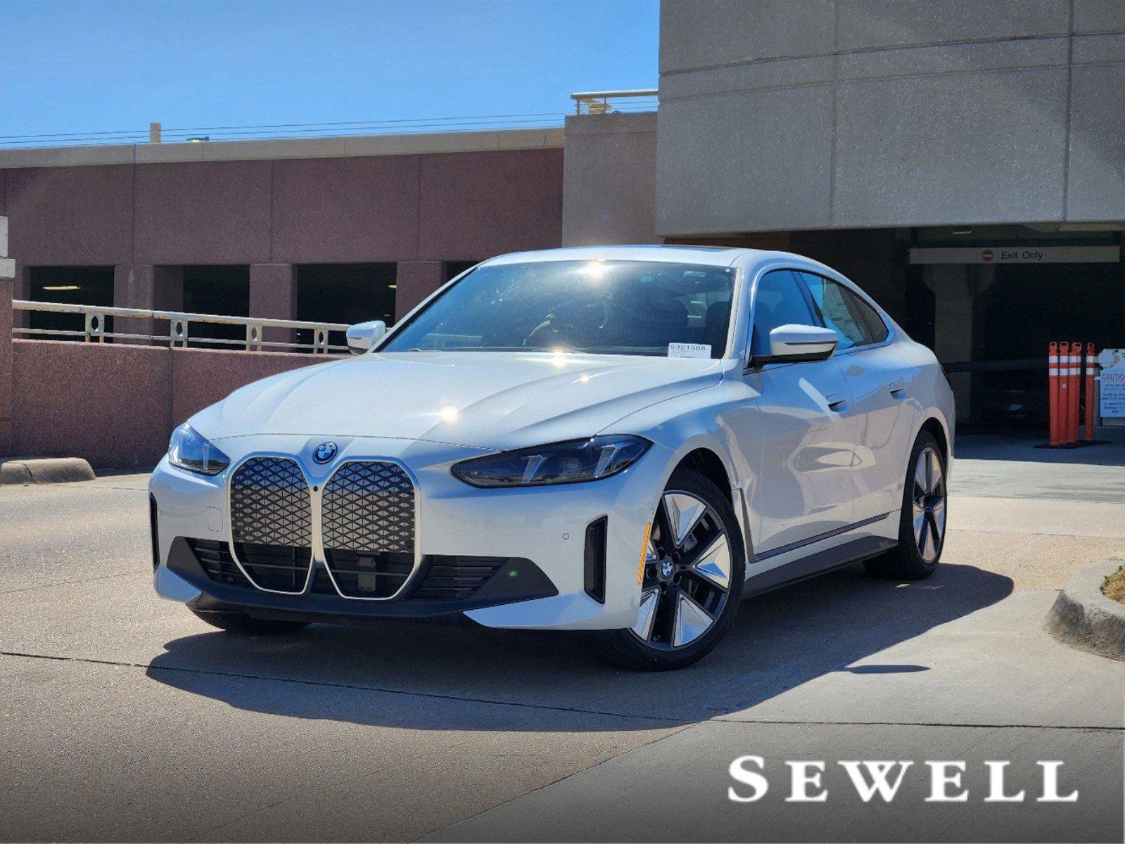 2025 BMW i4 Vehicle Photo in PLANO, TX 75024