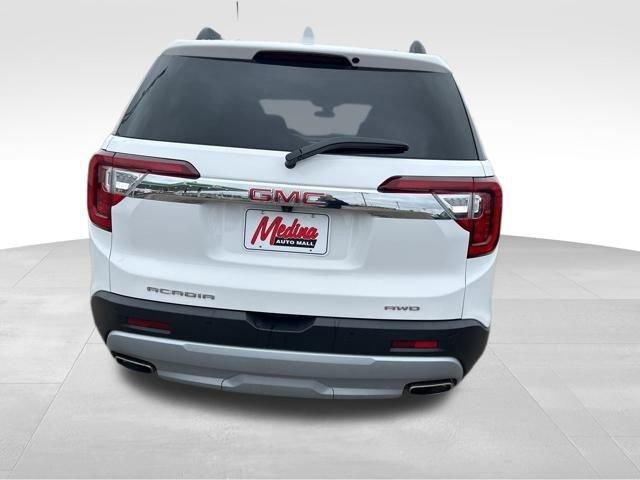 2023 GMC Acadia Vehicle Photo in MEDINA, OH 44256-9631