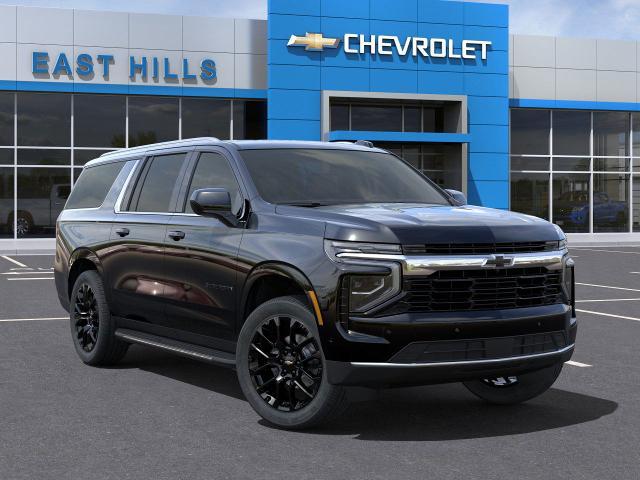 2025 Chevrolet Suburban Vehicle Photo in Roslyn, NY 11576