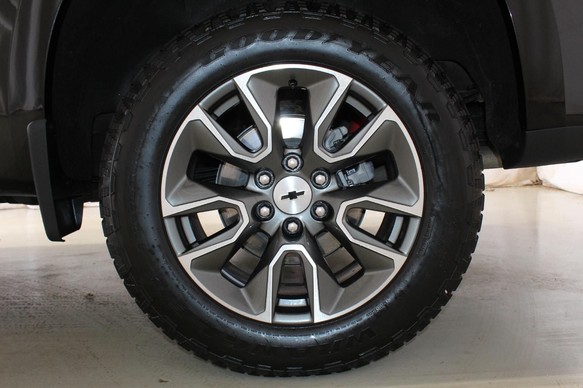 2023 Chevrolet Silverado 1500 Vehicle Photo in NORTHAMPTON, MA 01060-1120