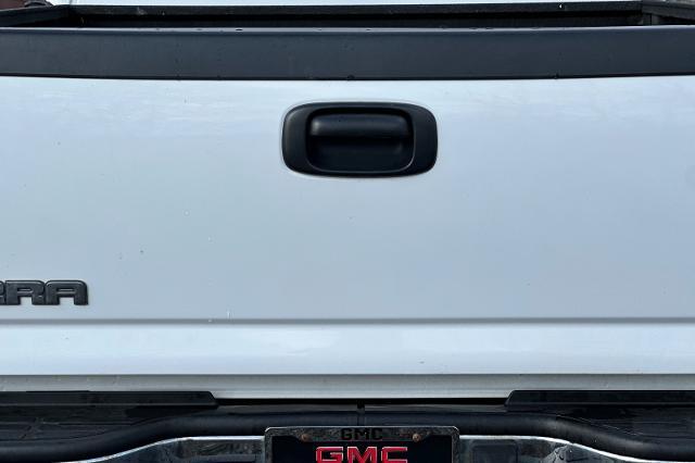 2004 GMC Sierra 2500 HD Vehicle Photo in SPOKANE, WA 99202-2191