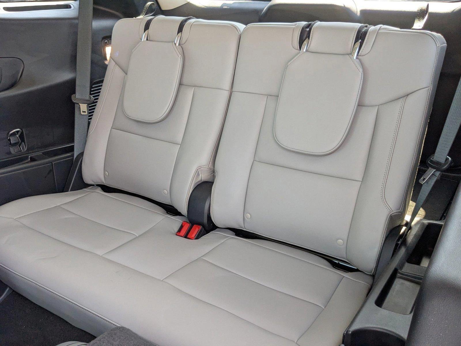 2025 Ford Explorer Vehicle Photo in St. Petersburg, FL 33713