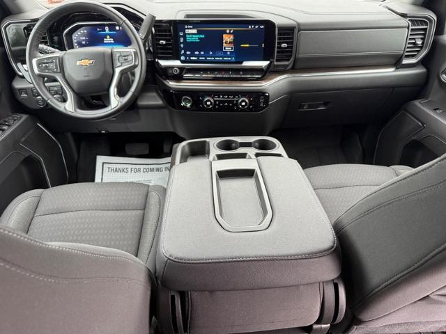 2023 Chevrolet Silverado 1500 Vehicle Photo in COLUMBIA, MO 65203-3903