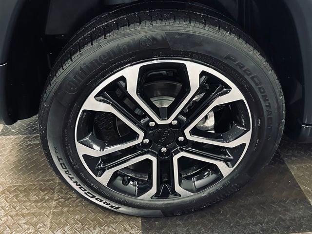 2022 Jeep Compass Vehicle Photo in MEDINA, OH 44256-9631