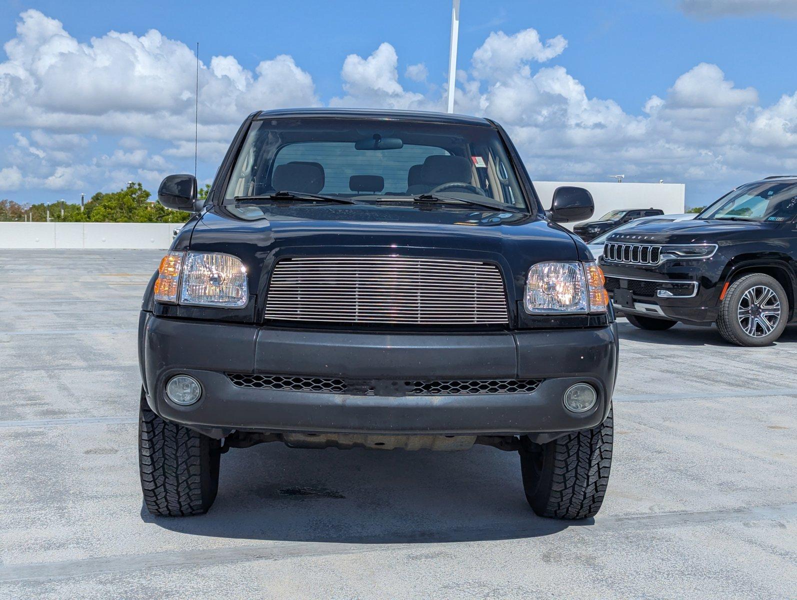2004 Toyota Tundra Vehicle Photo in Ft. Myers, FL 33907