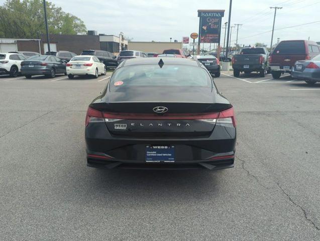 2023 Hyundai ELANTRA Vehicle Photo in Merrillville, IN 46410