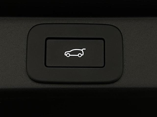 2025 Range Rover Vehicle Photo in Appleton, WI 54913