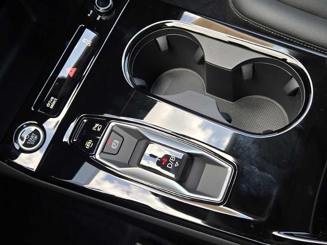 2025 Audi Q6 e-tron Vehicle Photo in SUGAR LAND, TX 77478