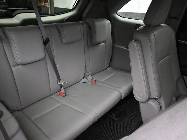 2016 Toyota Highlander Vehicle Photo in Cedar Rapids, IA 52402
