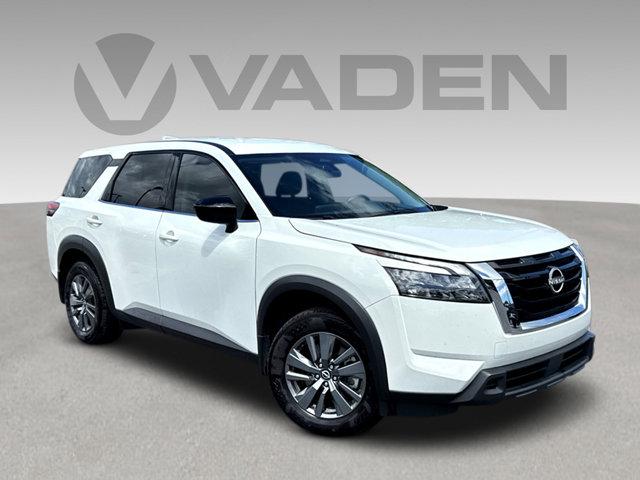 2024 Nissan Pathfinder Vehicle Photo in Savannah, GA 31419