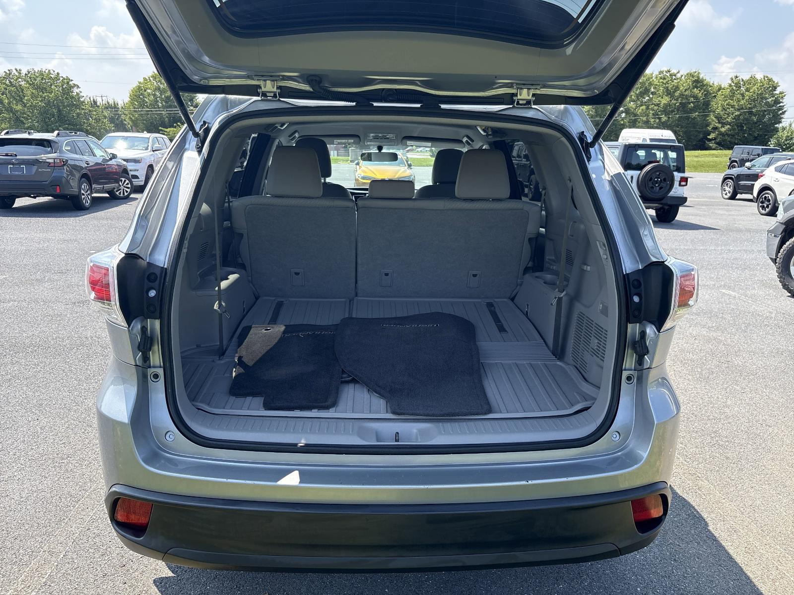 2014 Toyota Highlander Vehicle Photo in Mechanicsburg, PA 17050