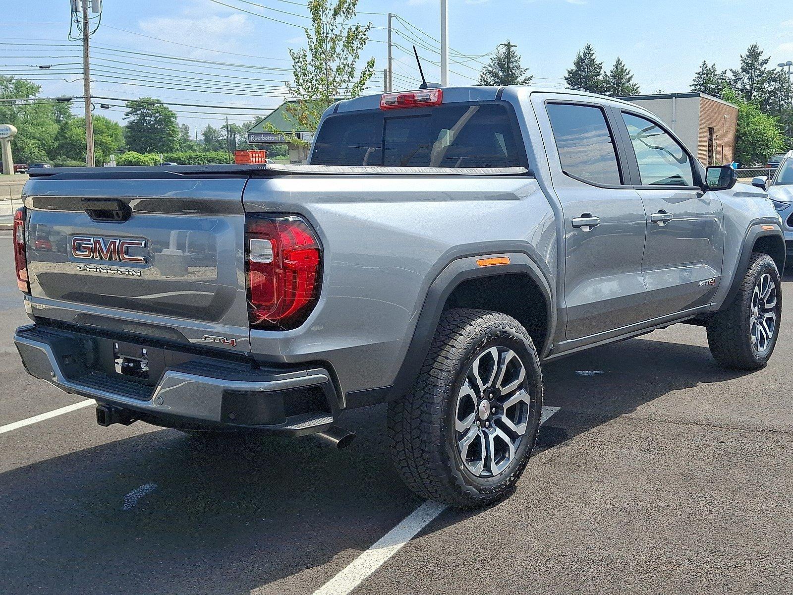 2024 GMC Canyon Vehicle Photo in Harrisburg, PA 17111