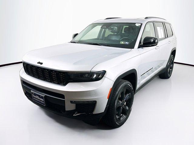 2022 Jeep Grand Cherokee L Vehicle Photo in Doylsetown, PA 18901