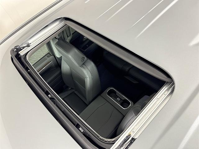 2025 Chevrolet Silverado 1500 Vehicle Photo in PUYALLUP, WA 98371-4149