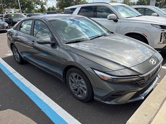 2024 Hyundai ELANTRA Vehicle Photo in Philadelphia, PA 19116