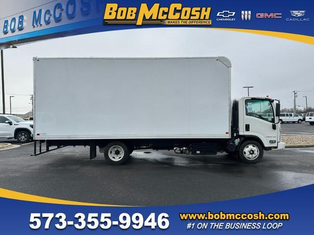 2024 Chevrolet Low Cab Forward 4500 XD Vehicle Photo in COLUMBIA, MO 65203-3903