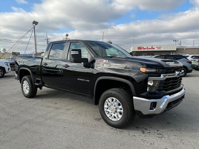 Used 2024 Chevrolet Silverado 2500HD LT with VIN 1GC4YNE76RF119422 for sale in Clyde, OH