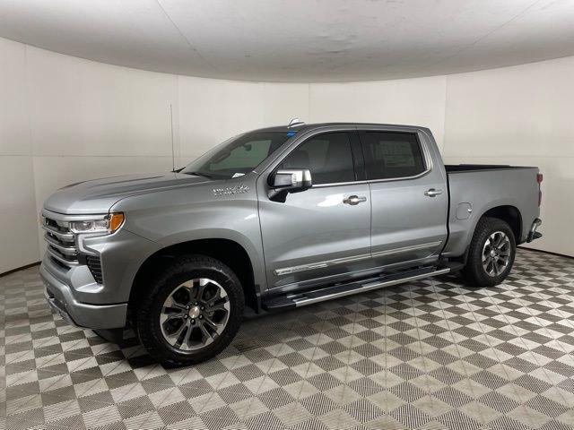2025 Chevrolet Silverado 1500 Vehicle Photo in PHOENIX, AZ 85014-3381
