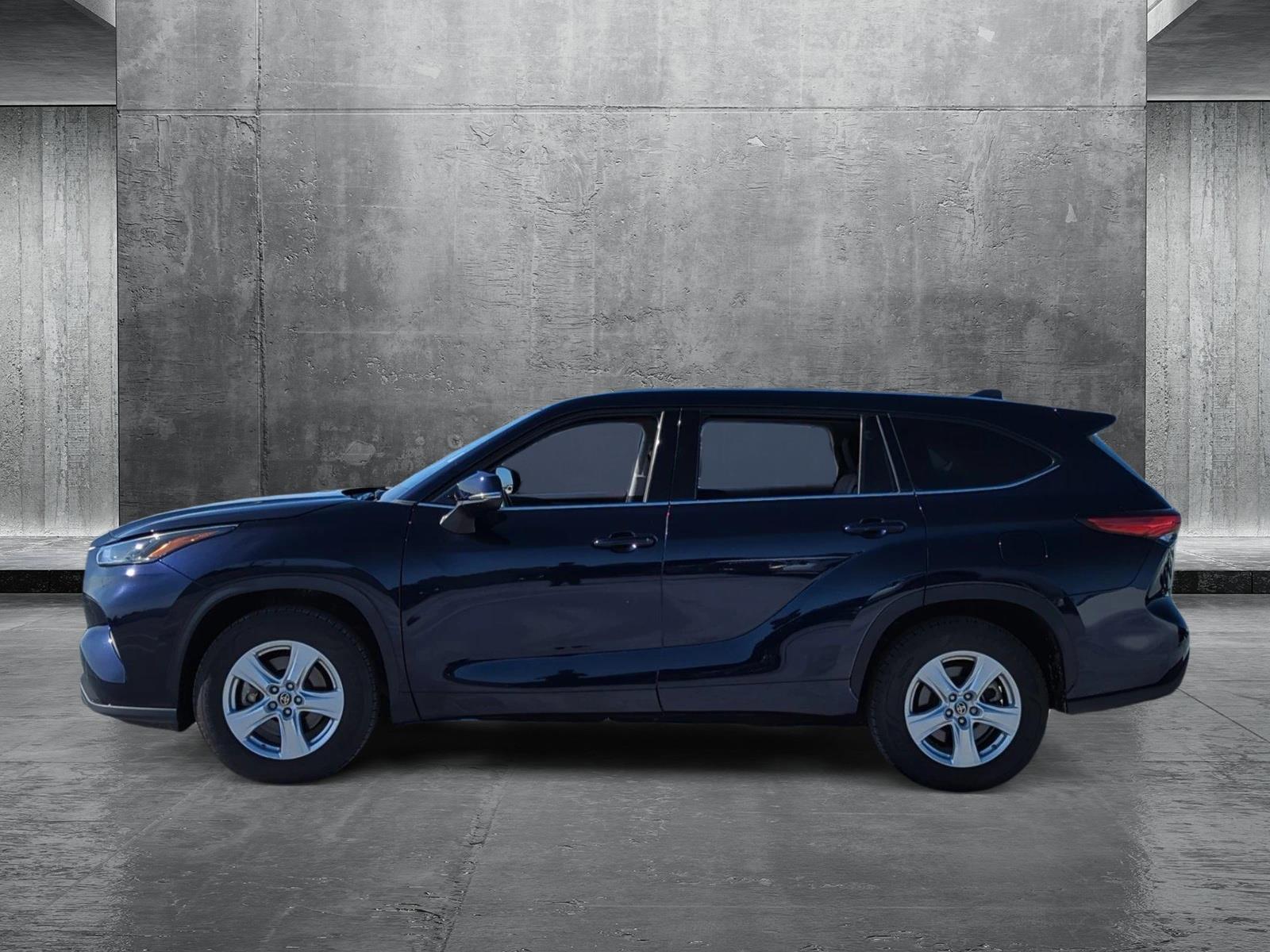 2022 Toyota Highlander Vehicle Photo in Ft. Myers, FL 33907