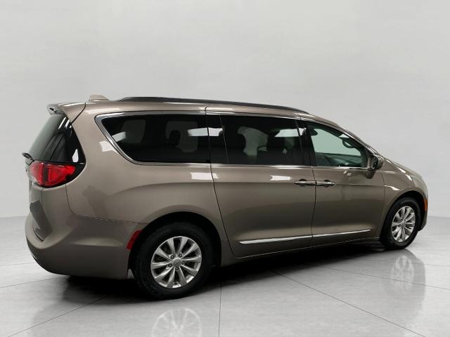 2017 Chrysler Pacifica Vehicle Photo in Appleton, WI 54913