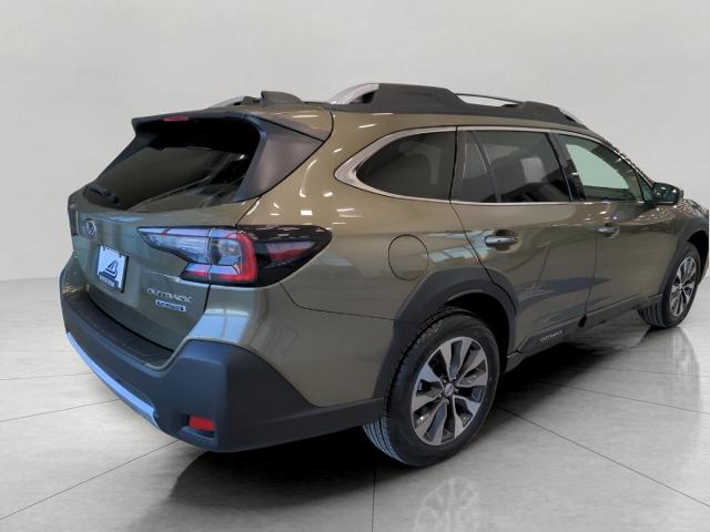 2025 Subaru Outback Vehicle Photo in Green Bay, WI 54304