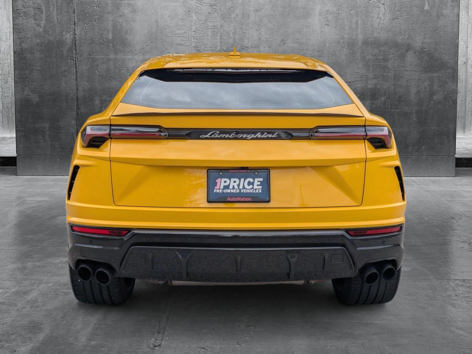 2020 Lamborghini Urus Vehicle Photo in Sarasota, FL 34231