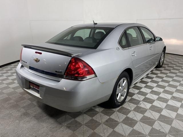 2009 Chevrolet Impala Vehicle Photo in MEDINA, OH 44256-9001