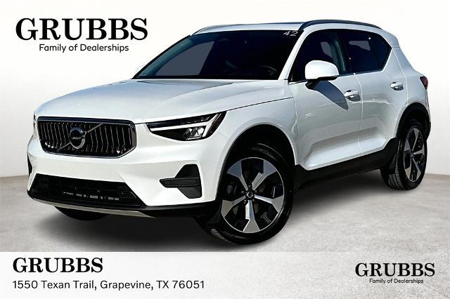 2025 Volvo XC40 Vehicle Photo in Grapevine, TX 76051