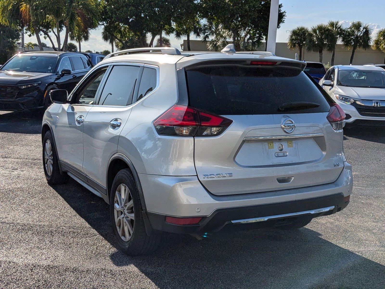 2020 Nissan Rogue Vehicle Photo in Miami, FL 33015