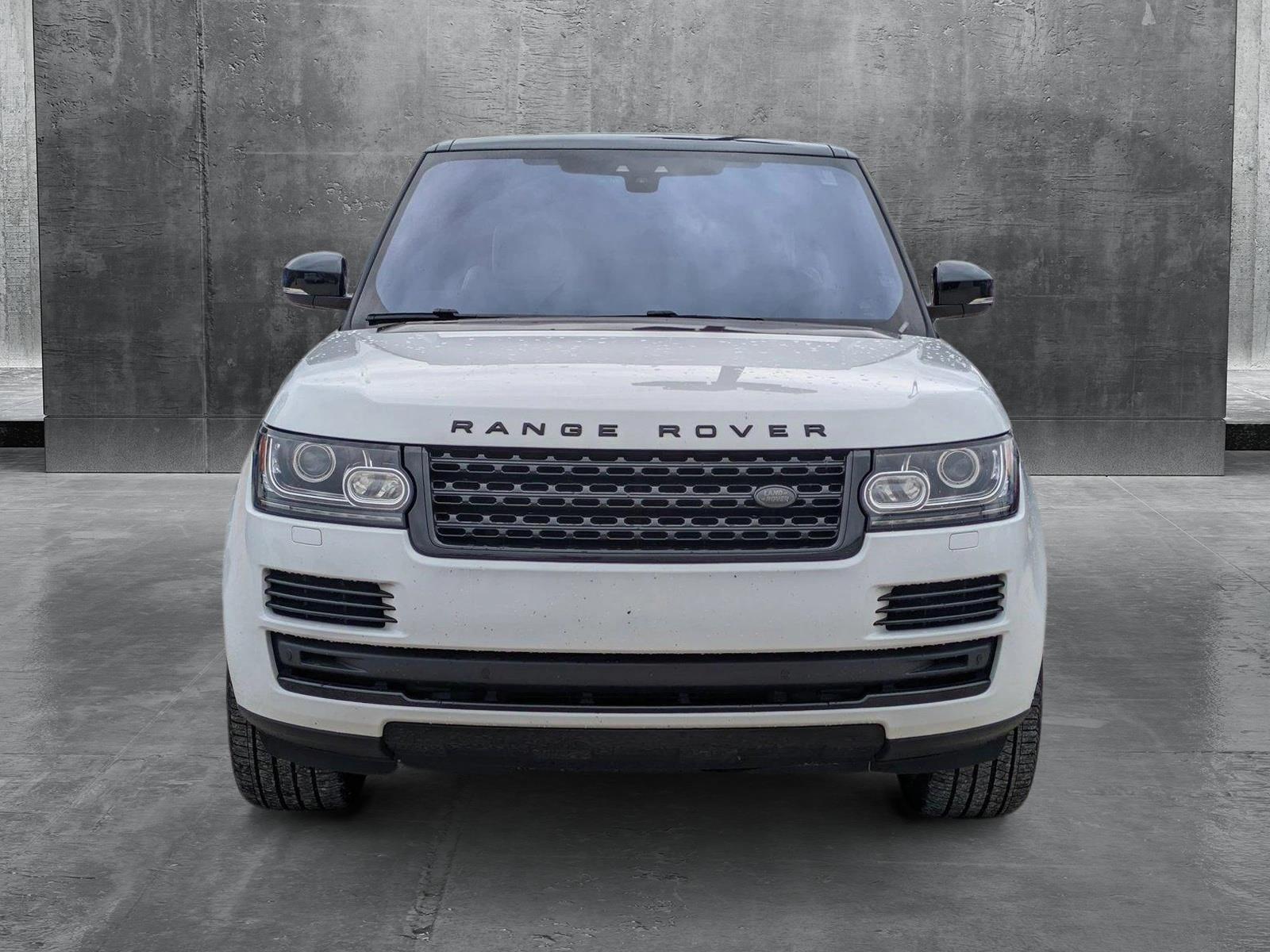 2017 Land Rover Range Rover Vehicle Photo in Bradenton, FL 34207