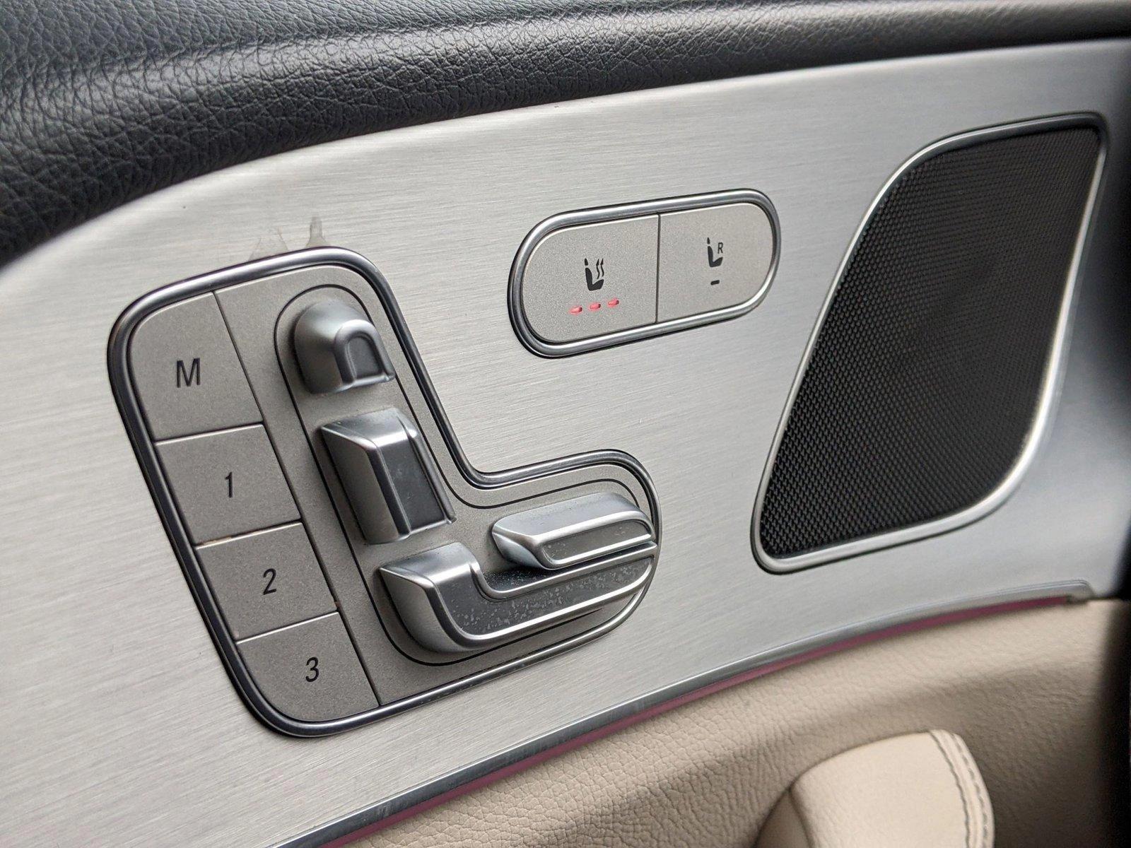 2024 Mercedes-Benz GLE Vehicle Photo in TIMONIUM, MD 21093-2300