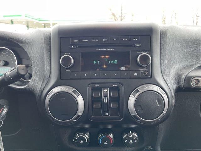 2017 Jeep Wrangler Unlimited Vehicle Photo in MEDINA, OH 44256-9631