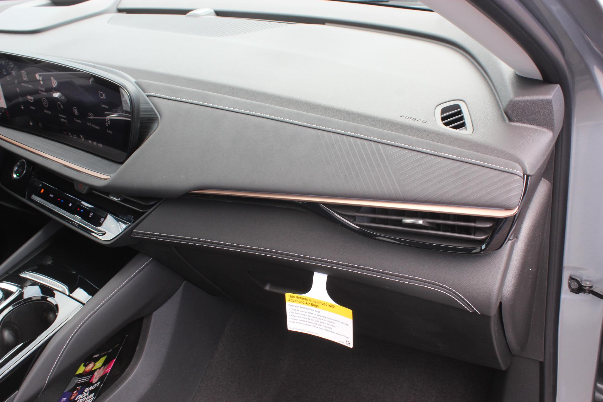2025 Buick Envision Vehicle Photo in AURORA, CO 80012-4011