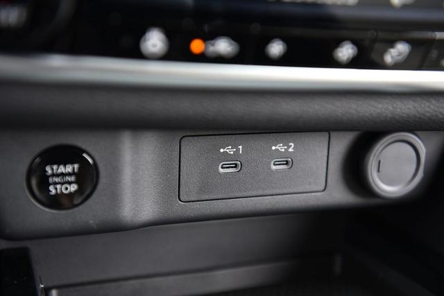 2025 Nissan Rogue Vehicle Photo in Ballwin, MO 63011