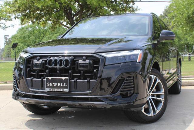 2025 Audi Q7 Vehicle Photo in HOUSTON, TX 77090