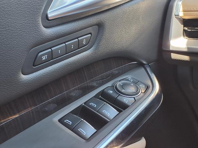 2025 Cadillac XT4 Vehicle Photo in TAMPA, FL 33612-3404