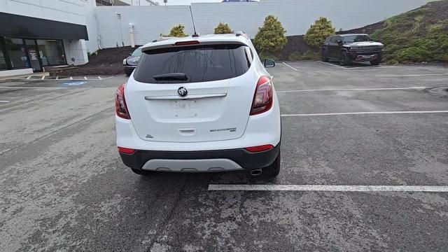 2022 Buick Encore Vehicle Photo in Pleasant Hills, PA 15236