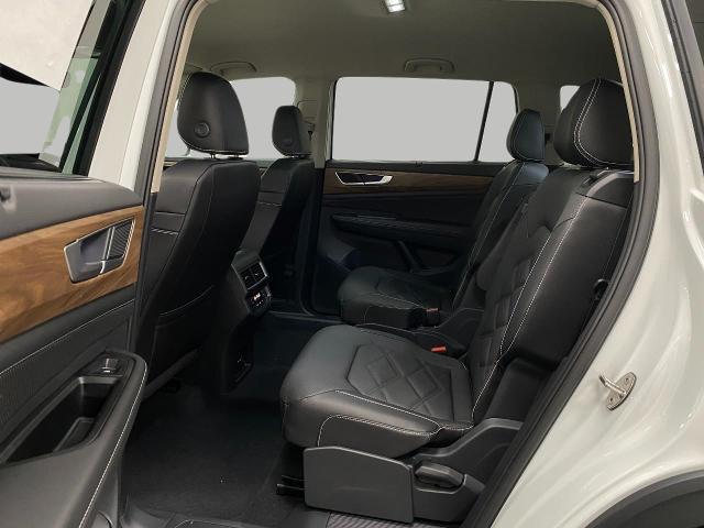 2025 Volkswagen Atlas Vehicle Photo in Appleton, WI 54913