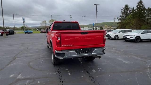 2022 Chevrolet Silverado 2500 HD Vehicle Photo in TULLY, NY 13159-3159