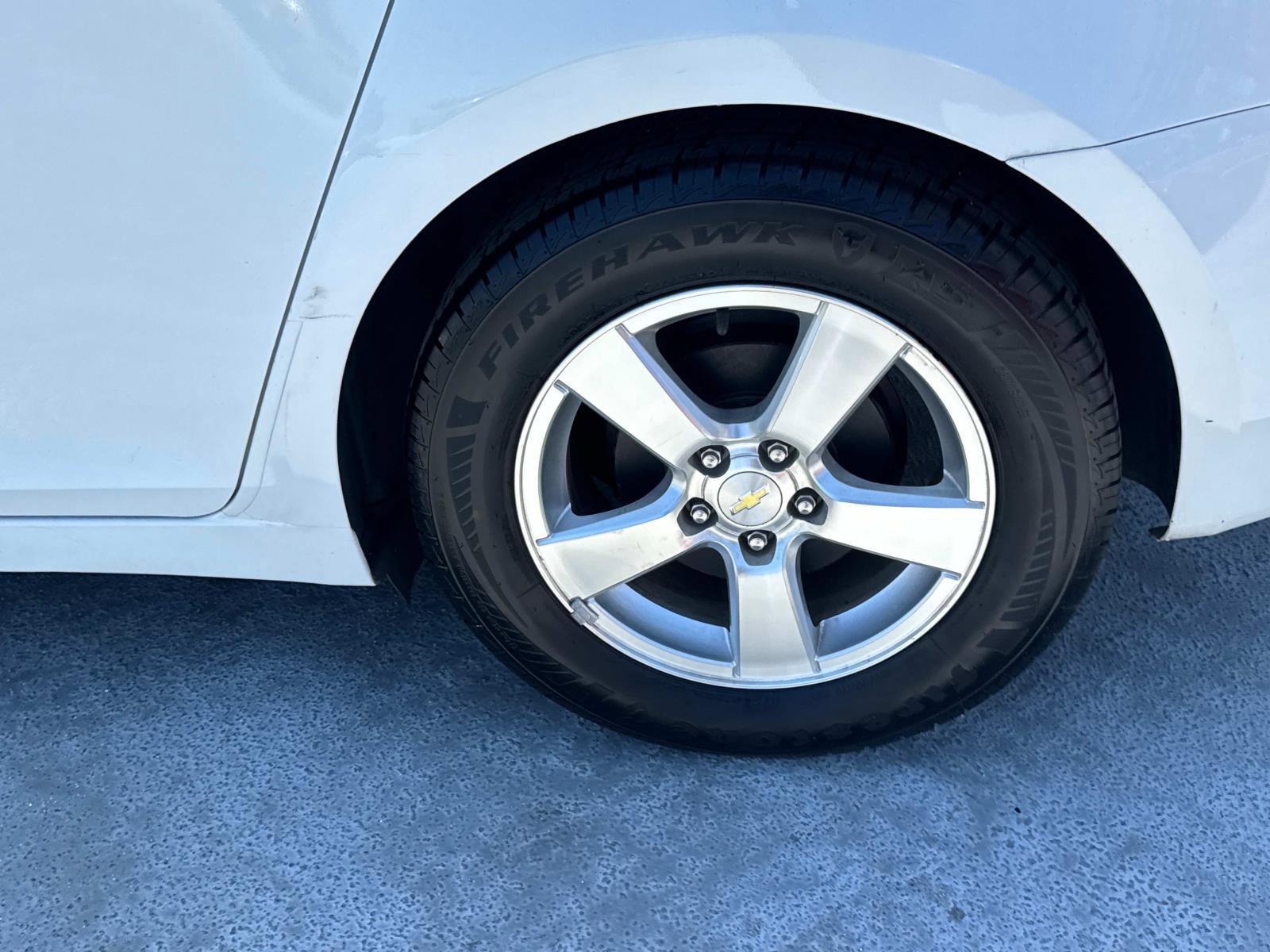 2014 Chevrolet Cruze Vehicle Photo in LOS ANGELES, CA 90007-3794