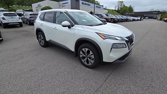 2023 Nissan Rogue Vehicle Photo in Pleasant Hills, PA 15236