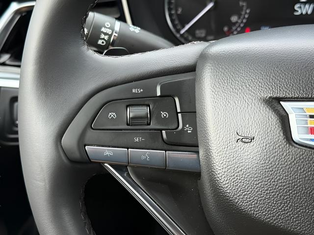2024 Cadillac XT6 Vehicle Photo in GREEN BAY, WI 54303-3330