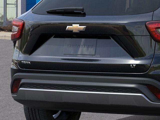 2025 Chevrolet Trax Vehicle Photo in DANBURY, CT 06810-5034