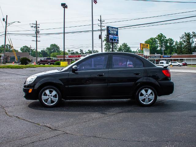 2009 Kia Rio Vehicle Photo in MADISON, IN 47250-1611