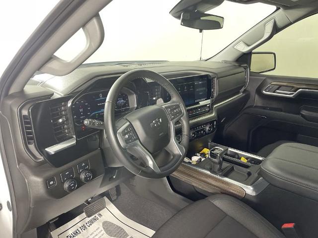 2024 Chevrolet Silverado 1500 Vehicle Photo in GILBERT, AZ 85297-0402