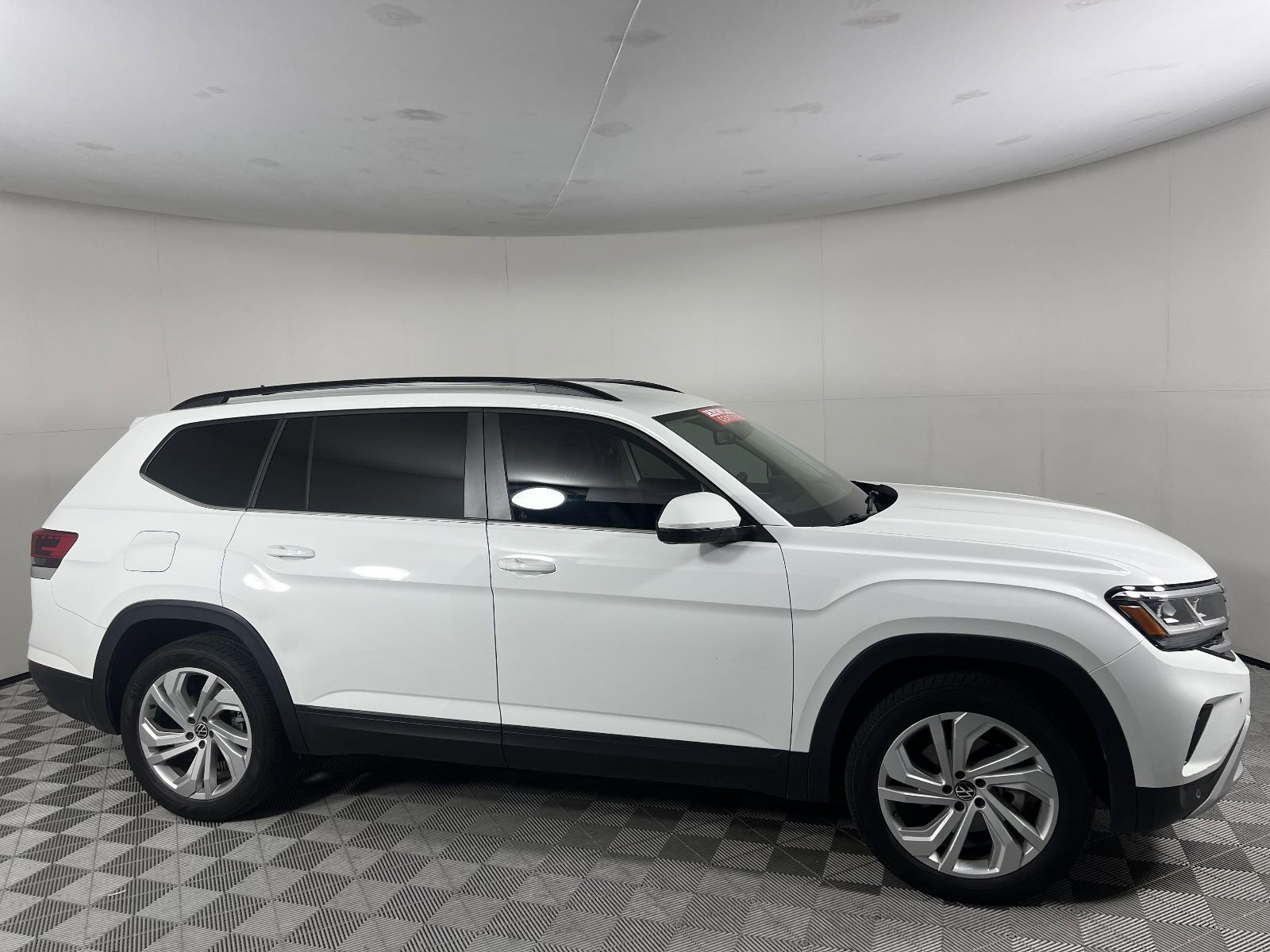 2022 Volkswagen Atlas Vehicle Photo in Georgetown, TX 78626