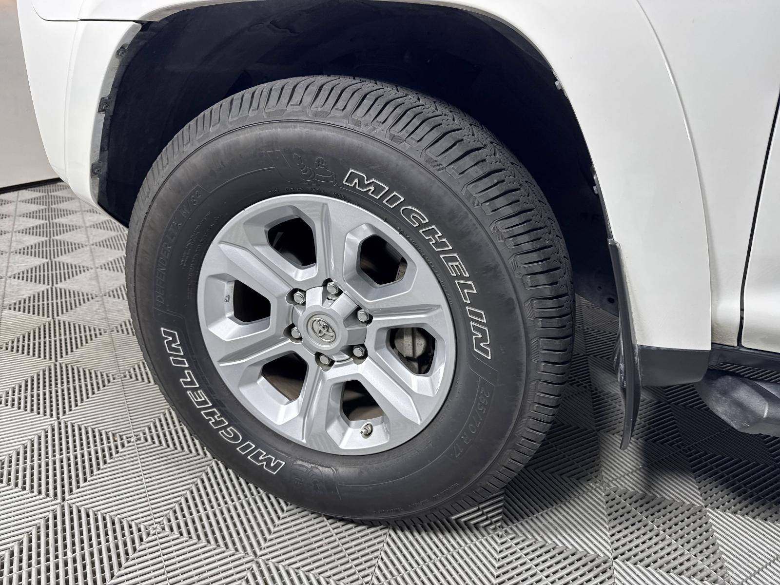 2021 Toyota 4Runner Vehicle Photo in GEORGETOWN, TX 78626-7508