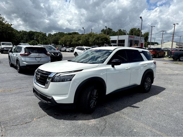 2024 Nissan Pathfinder Vehicle Photo in Savannah, GA 31419